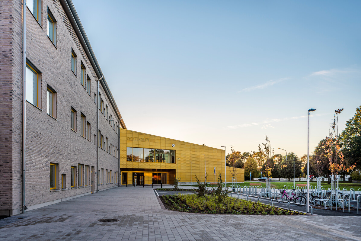 Lyckeskolan i Kinna, fotograferat av arkitekturfotograf Mattias Hamrén.