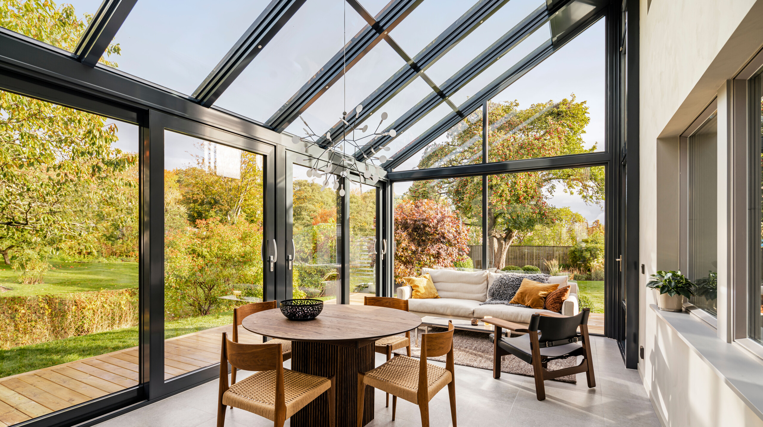 Product photography of Solarlux glass partitions and glass roofs, photographer Mattias Hamrén