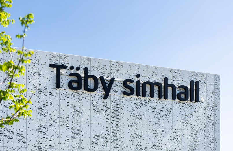 Täby simhall, fotograferat av arkitekturfotograf Mattias Hamrén