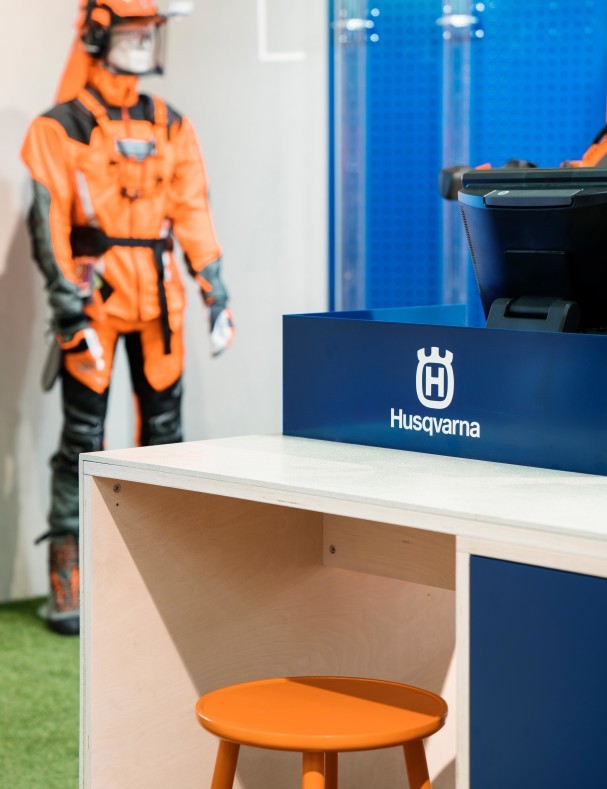 Husqvarna Pop-Up Store in Täby Centrum