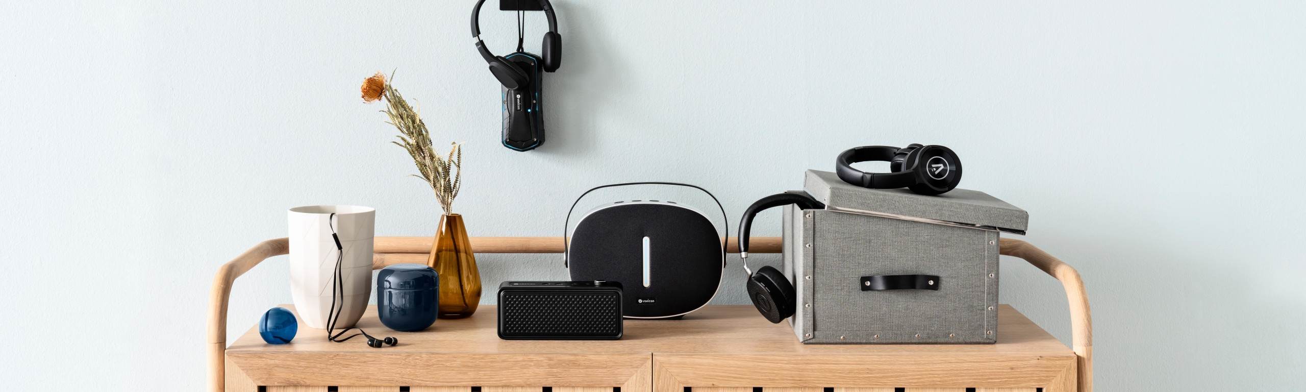Voxicon hörlurar och bluetooth-högtalare