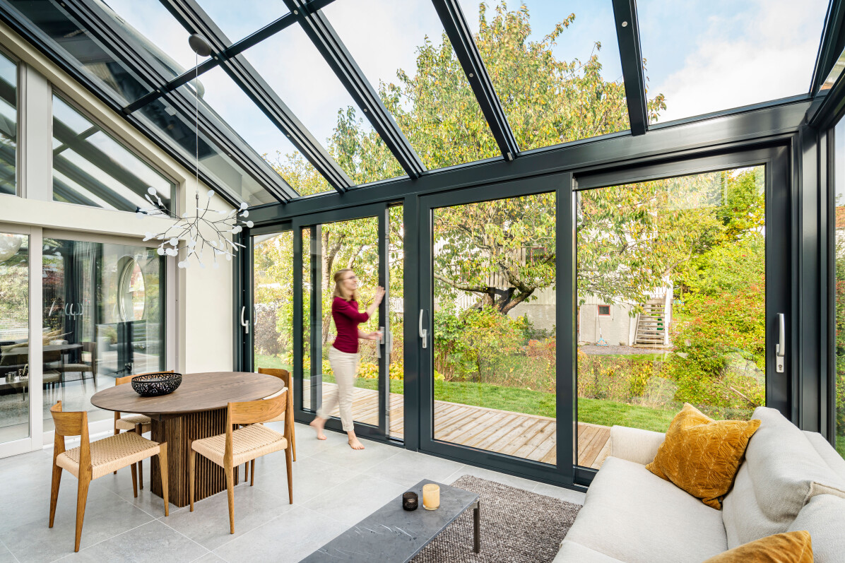 Product photography of Solarlux glass partitions and glass roofs, photographer Mattias Hamrén