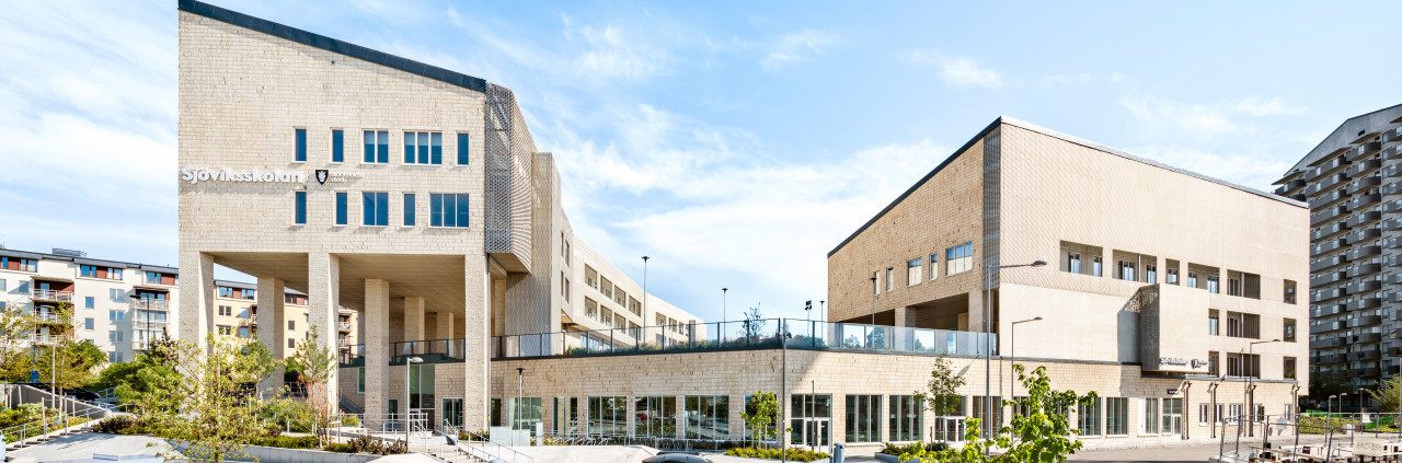 Sjöviksskolan i Årstadal av Max Arkitekter, fotograferad av arkitekturfotograf Mattias Hamrén.Sjöviksskolan in Årstadal by Max Arkitekter, photographed by architectural photographer Mattias Hamrén.